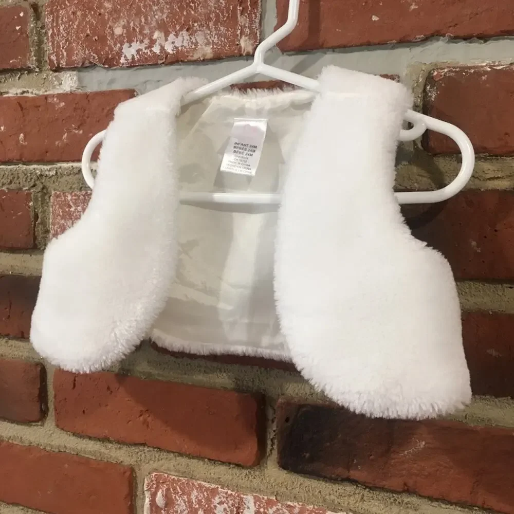 Baby Girl Furry White Vest Sz 24 m White Faux Fur Vest